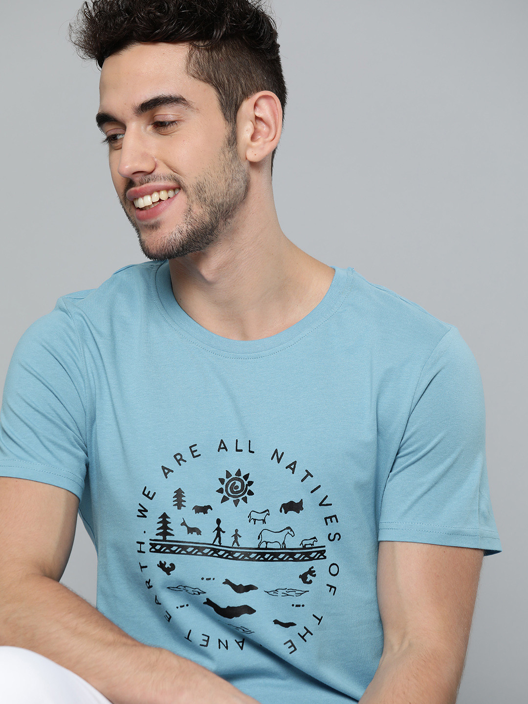 Mast  Harbour Men Blue  Black Printed Round Neck Pure Cotton T-shirt