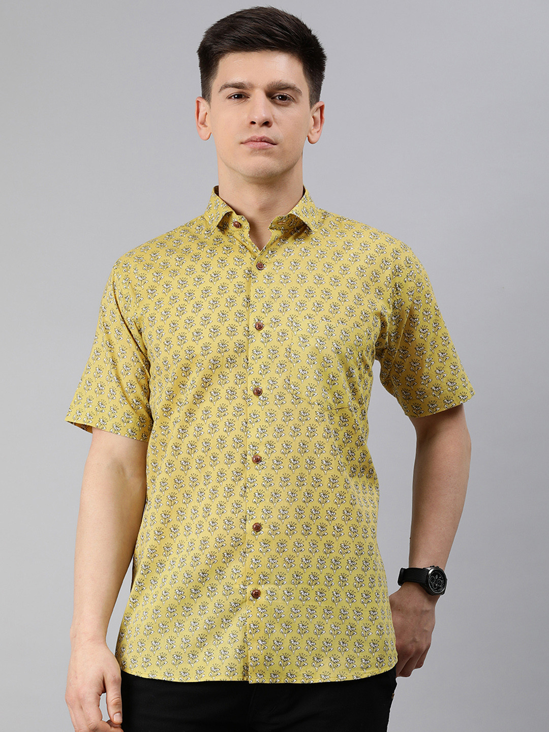 MILLENNIAL MEN Men Yellow & White Regular Fit Floral Printed Casual Shirt
