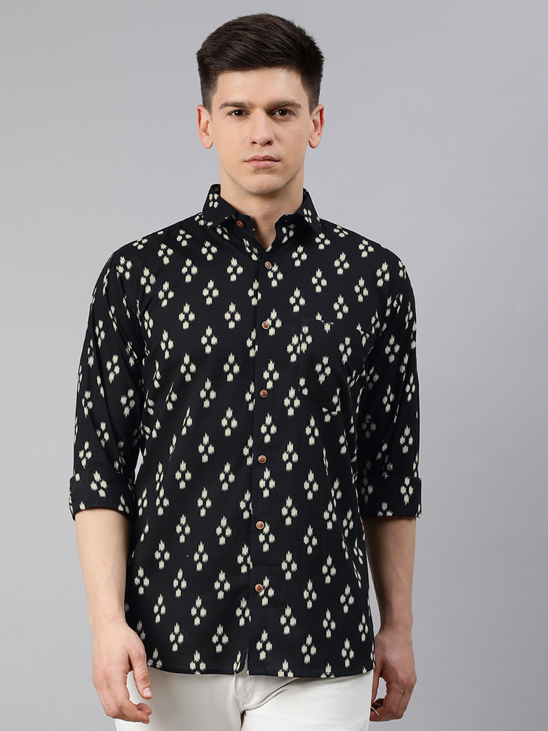 MILLENNIAL MEN Men Black & White Regular Fit Printed Casual Shirt