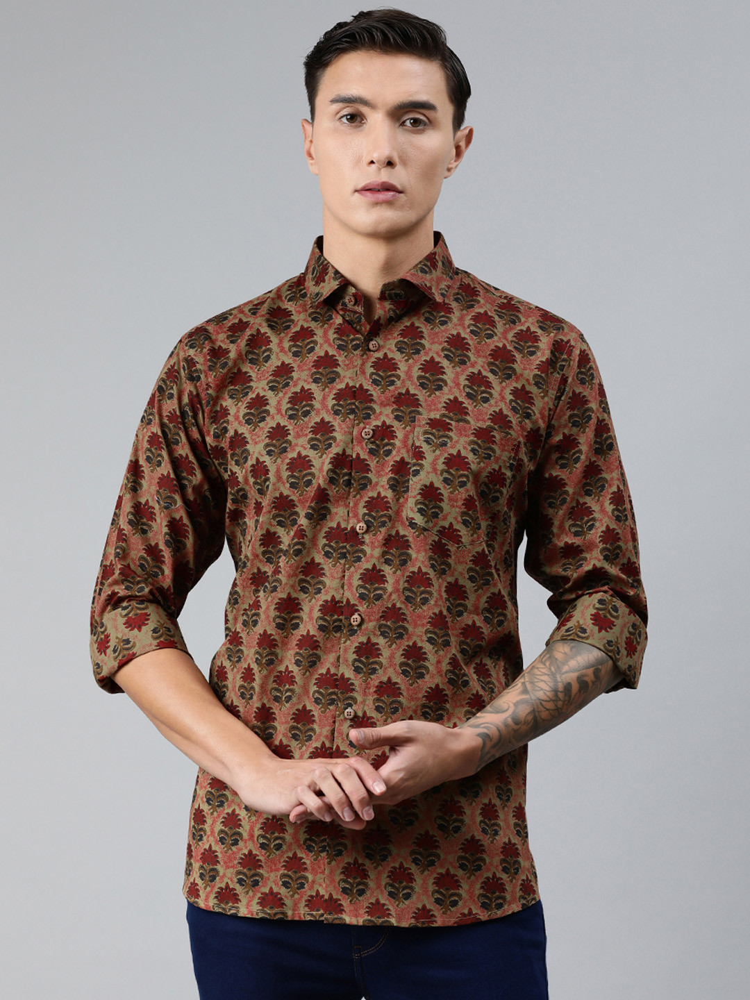 MILLENNIAL MEN Men Brown & Red Regular Fit Printed Casual Shirt