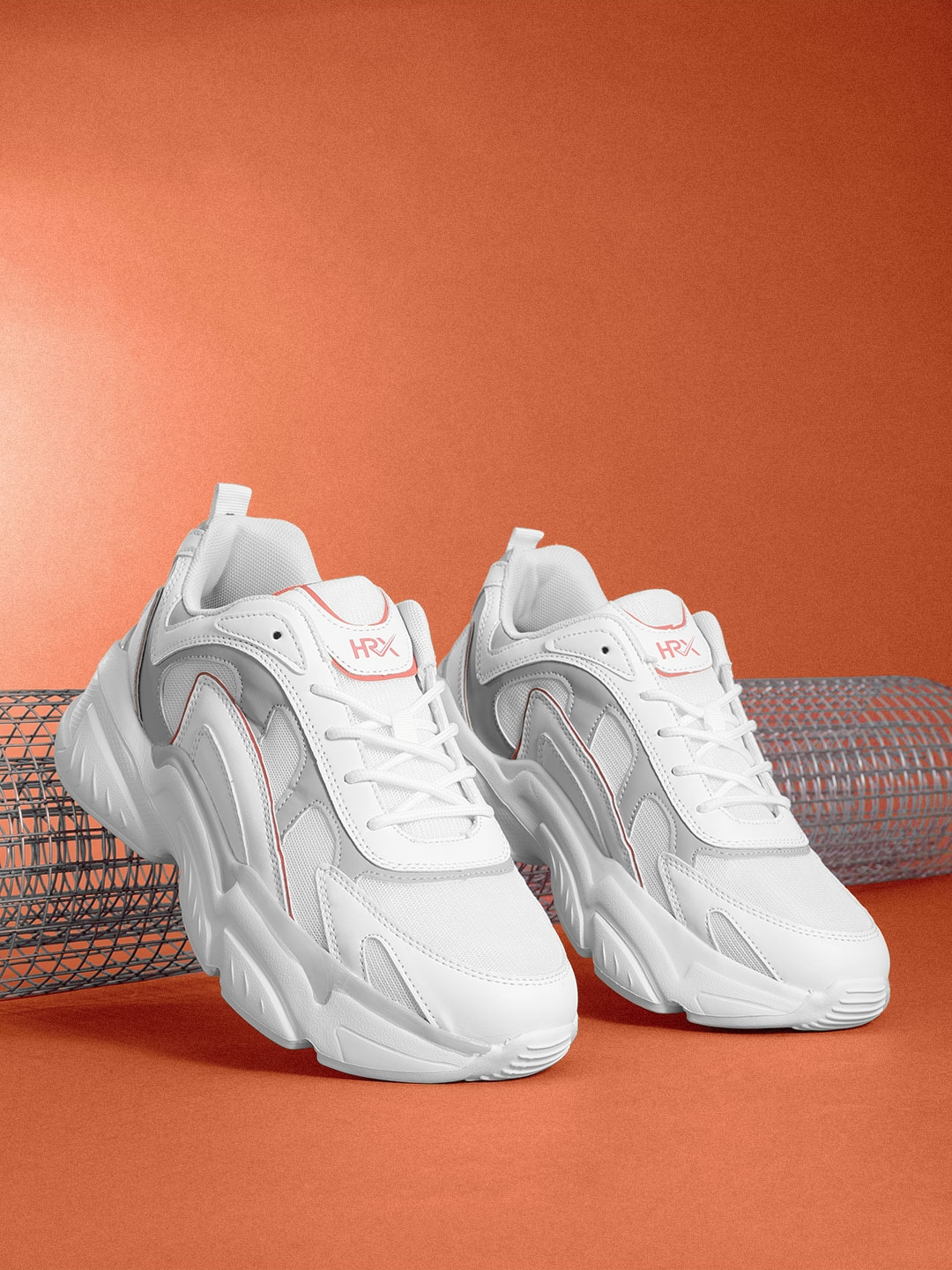 Unveil 147+ chunky sneakers latest