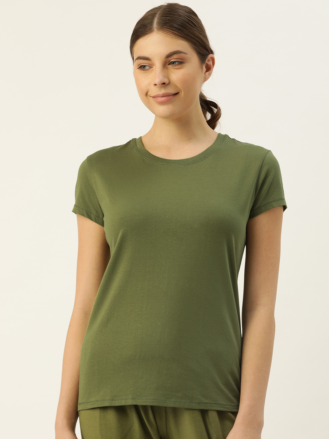 Enamor Women Olive Green Slim Fit Crew Round Neck T-Shirt