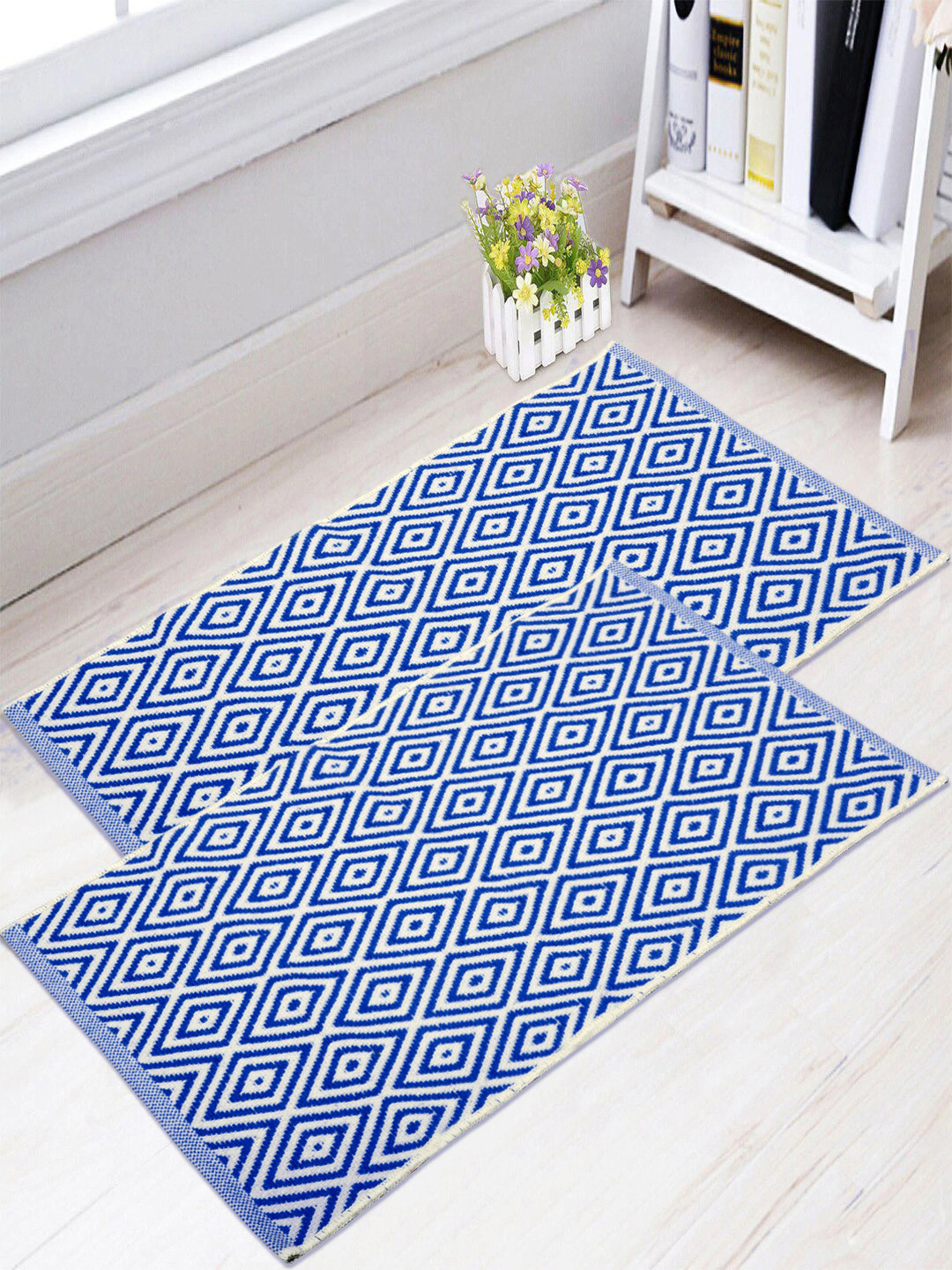 Saral Home Set of 2 Blue & Beige Geometric Patterned Multi-Use Cotton Dhurrie