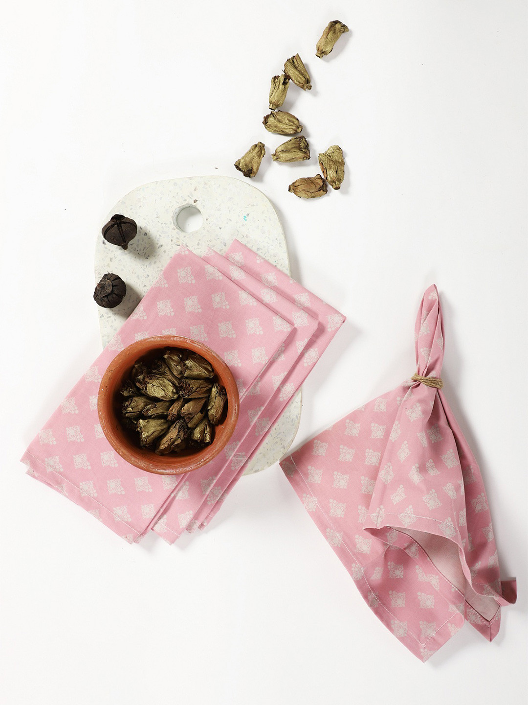 Contrast Living Pink & White 4 Pcs Table Napkin Set