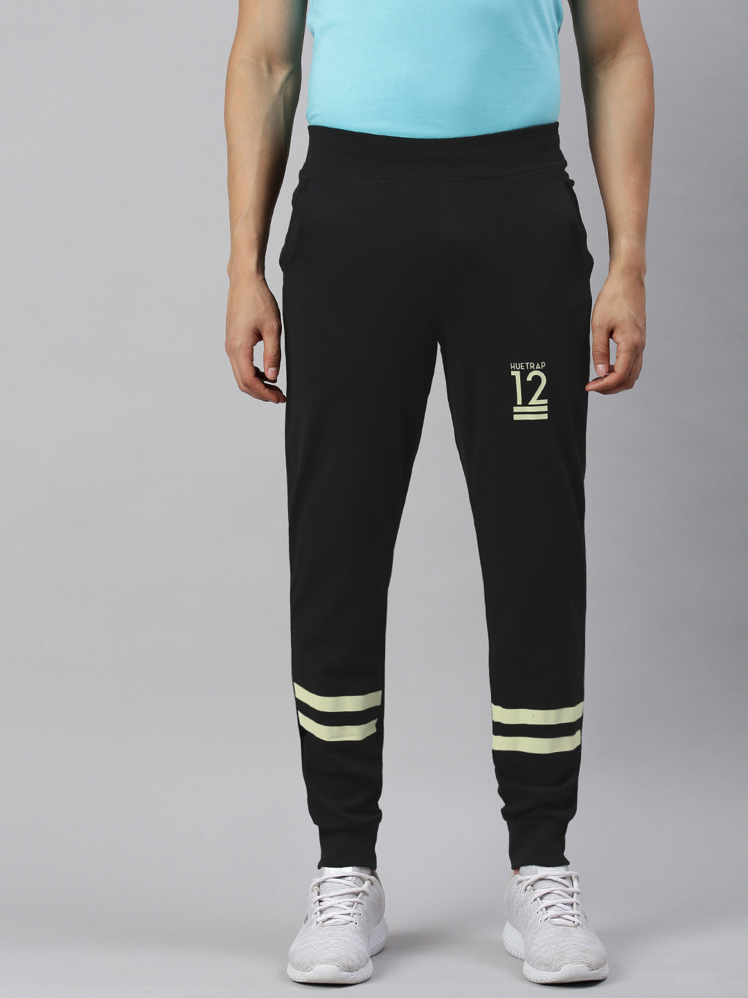 Huetrap Men Black Solid Knitted Straight Fit Sustainable Joggers