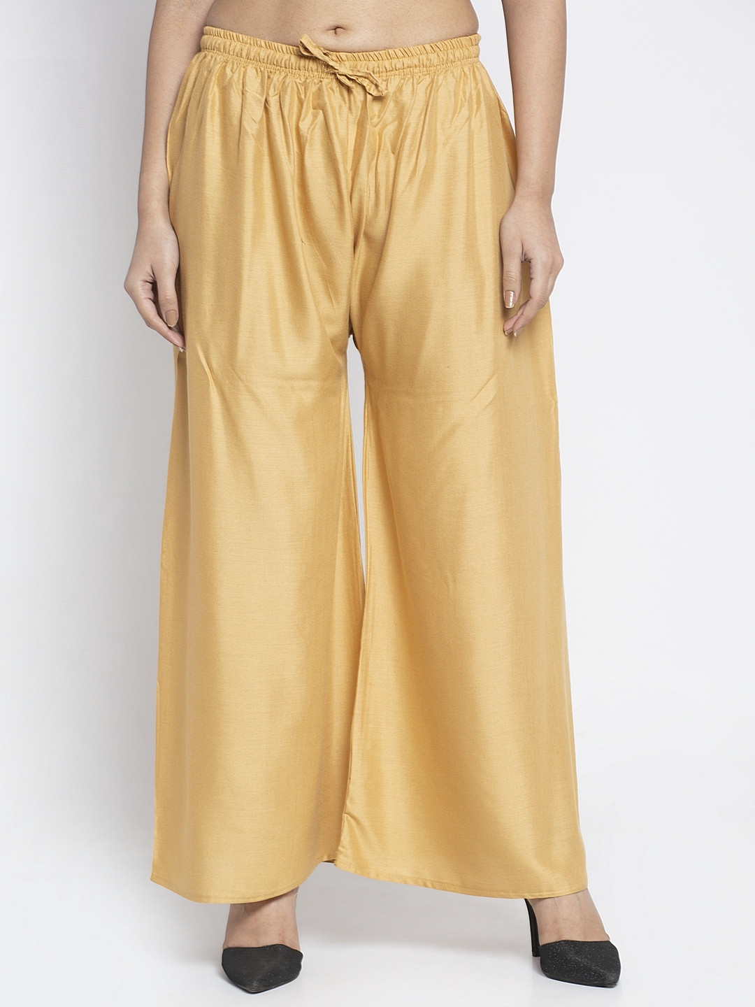 GRACIT Women Beige Solid Flared Palazzo