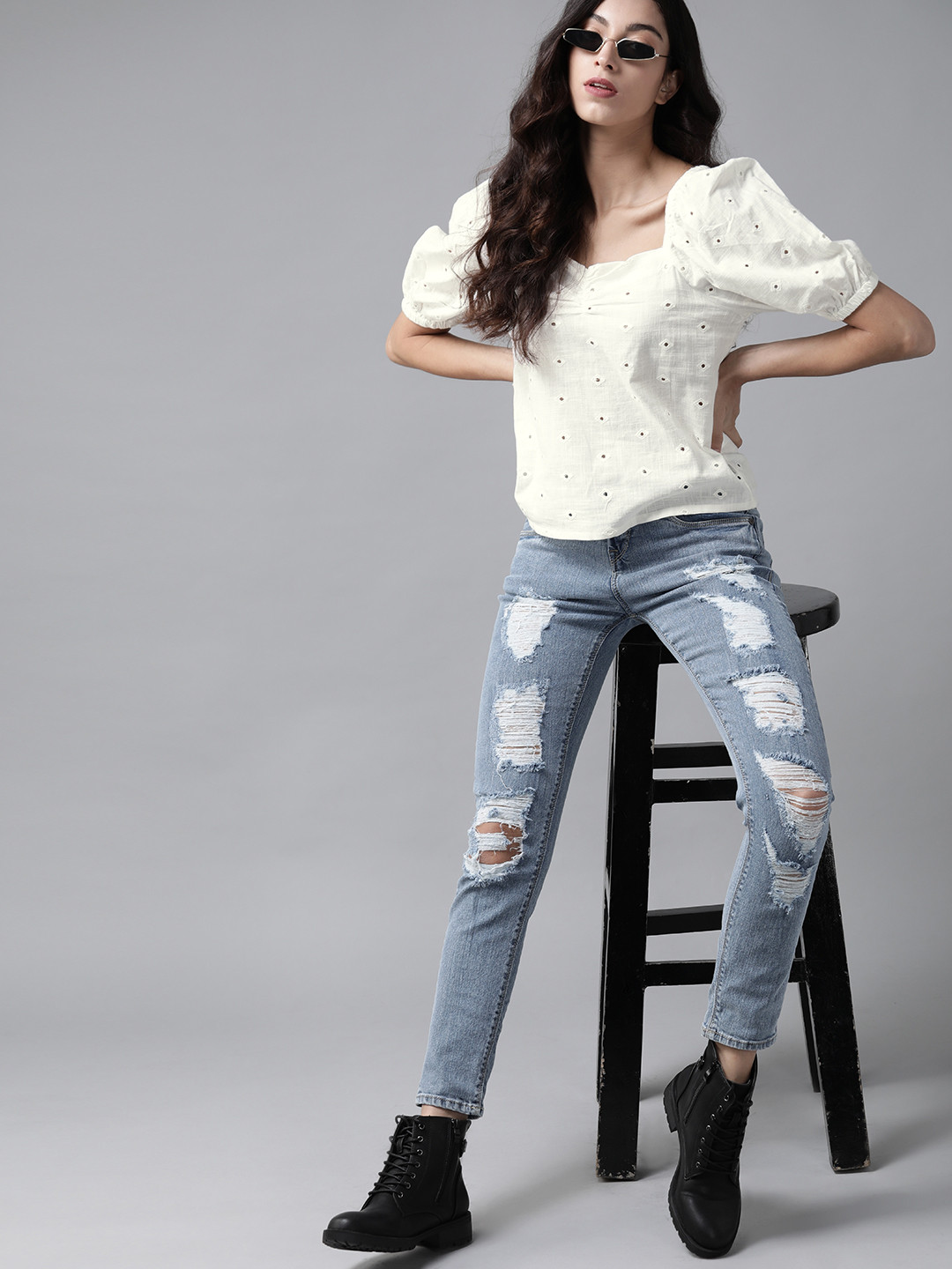 The Roadster Lifestyle Co Women Off White Cotton Schiffli Embroidered Sweetheart Neck Regular Top