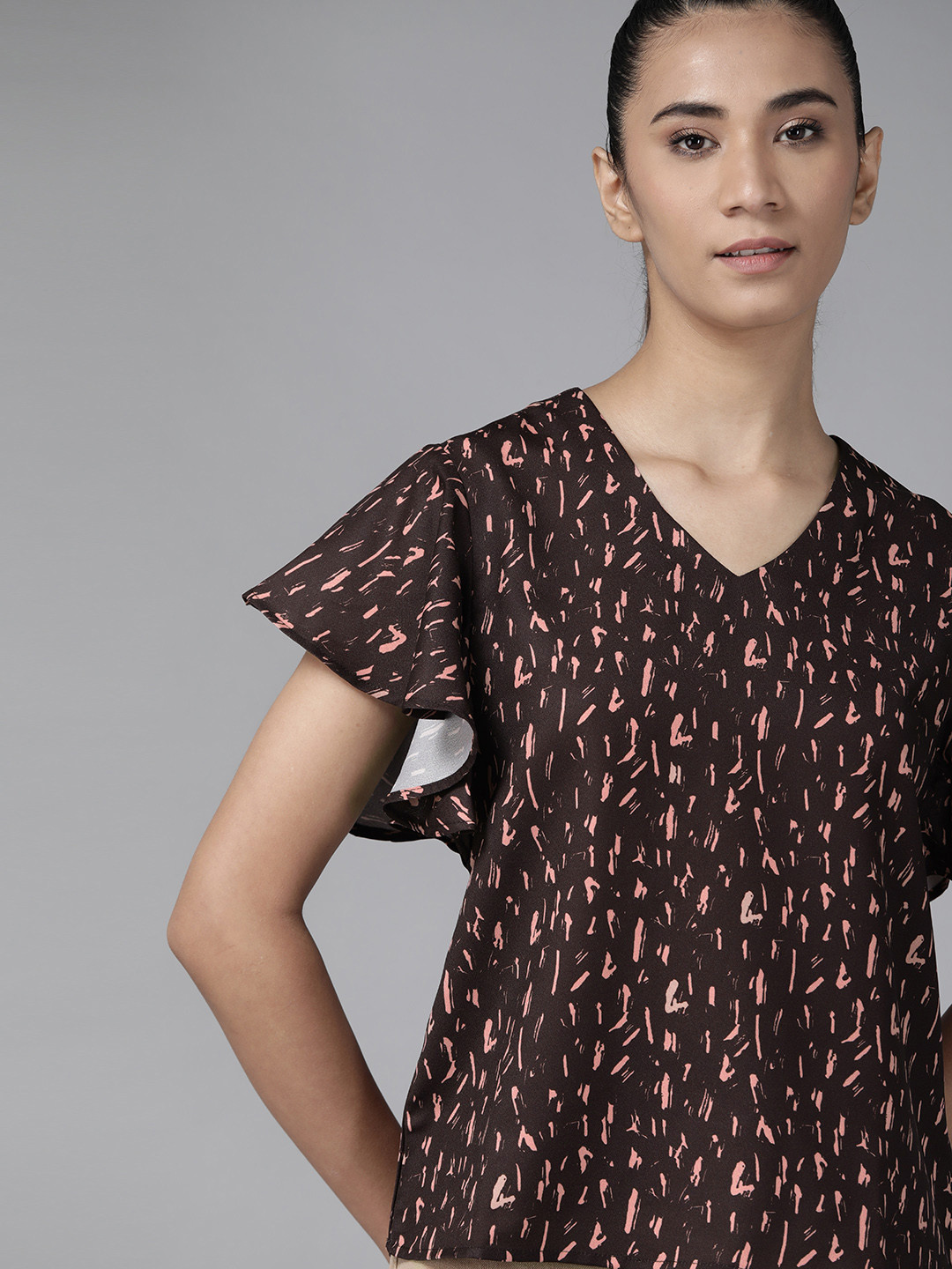 The Roadster Lifestyle Co Coffee Brown & Pink Sustainable Recycled Polyester Flutter Sleeves Top