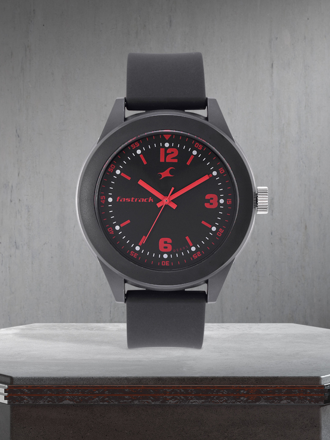 Fastrack Unisex Black Dial & Straps Analogue Watch 38003PP05J