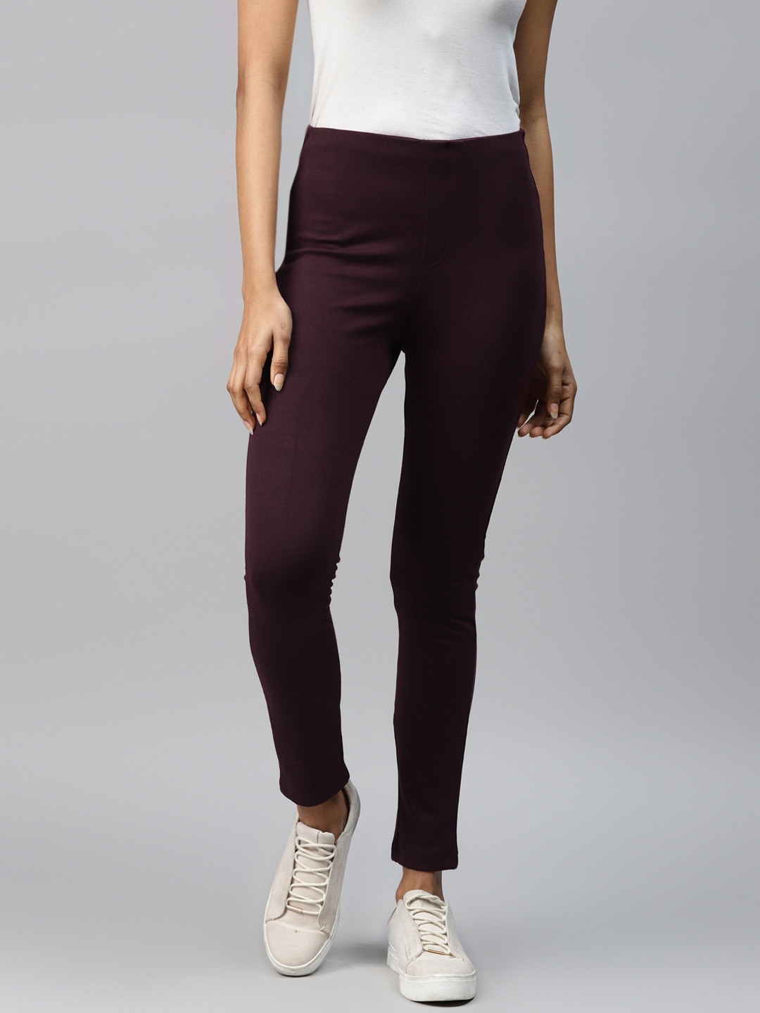 Hubberholme Women Burgundy Solid Skiny Fit Cropped Jeggings