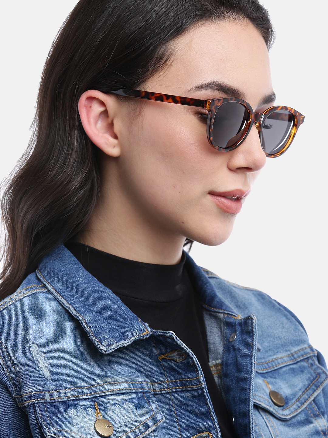 Carlton London Women Polarised Oval Sunglasses R6039