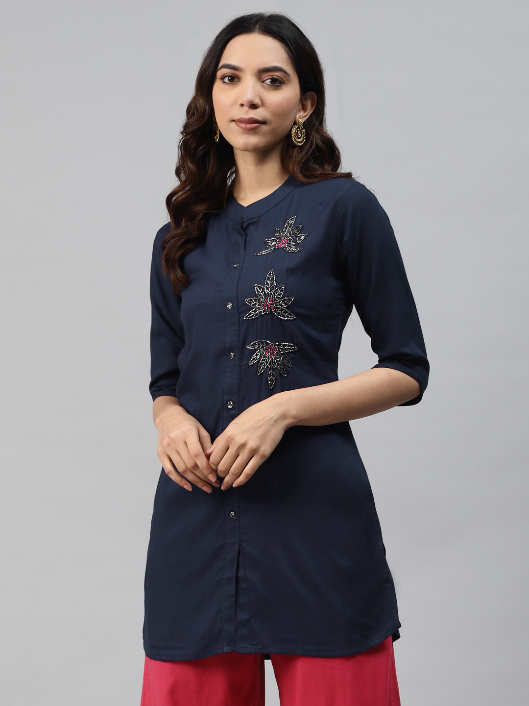 HIGHLIGHT FASHION EXPORT Women Navy Blue Handwork Yoke Design Kurta