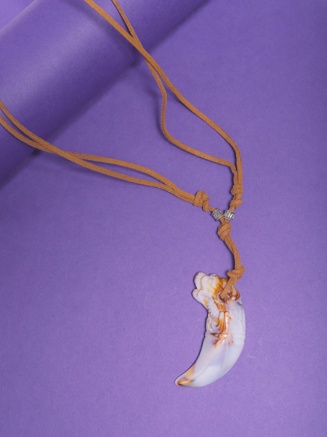 JEWEL JUNCTION Men White & Beige Handcrafted Necklace