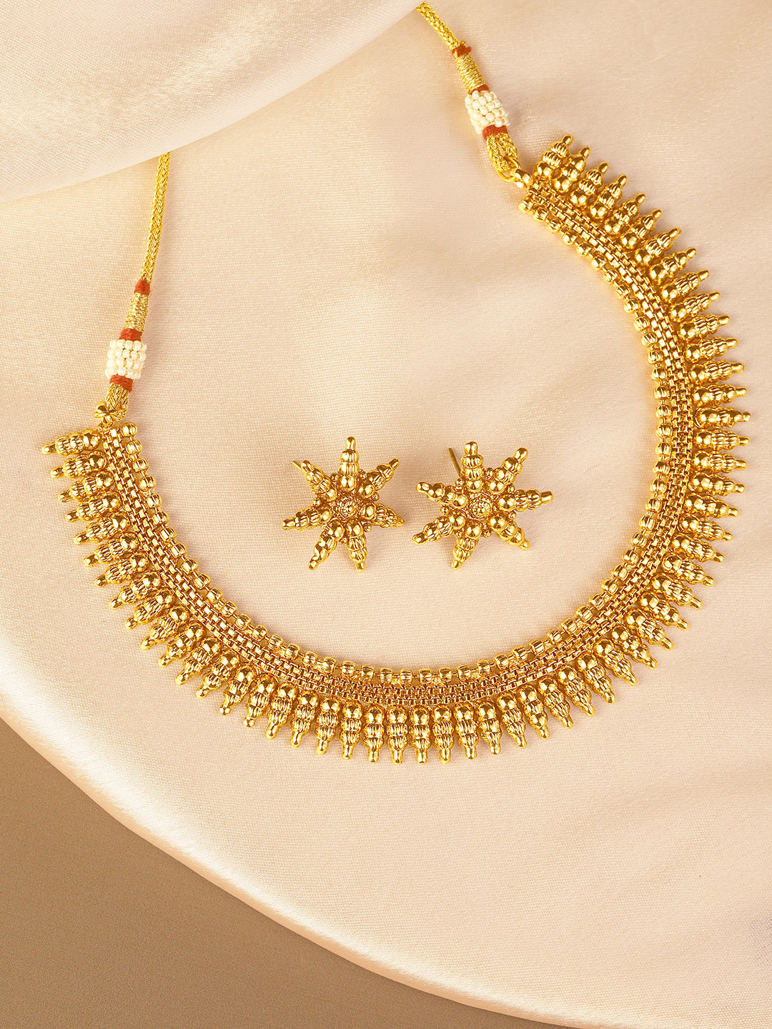Peora Gold-Plated Maharani Handcrafted Necklace with Earrings Jewellery Set