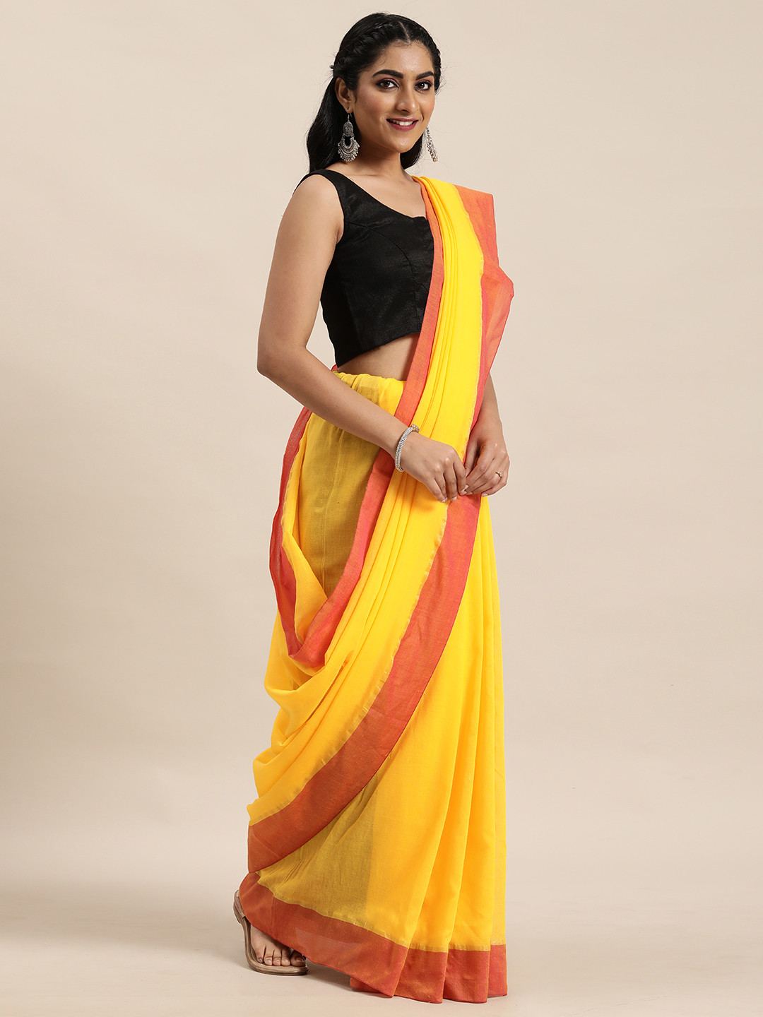 Mirraw Yellow Solid Pure Cotton Handloom Saree
