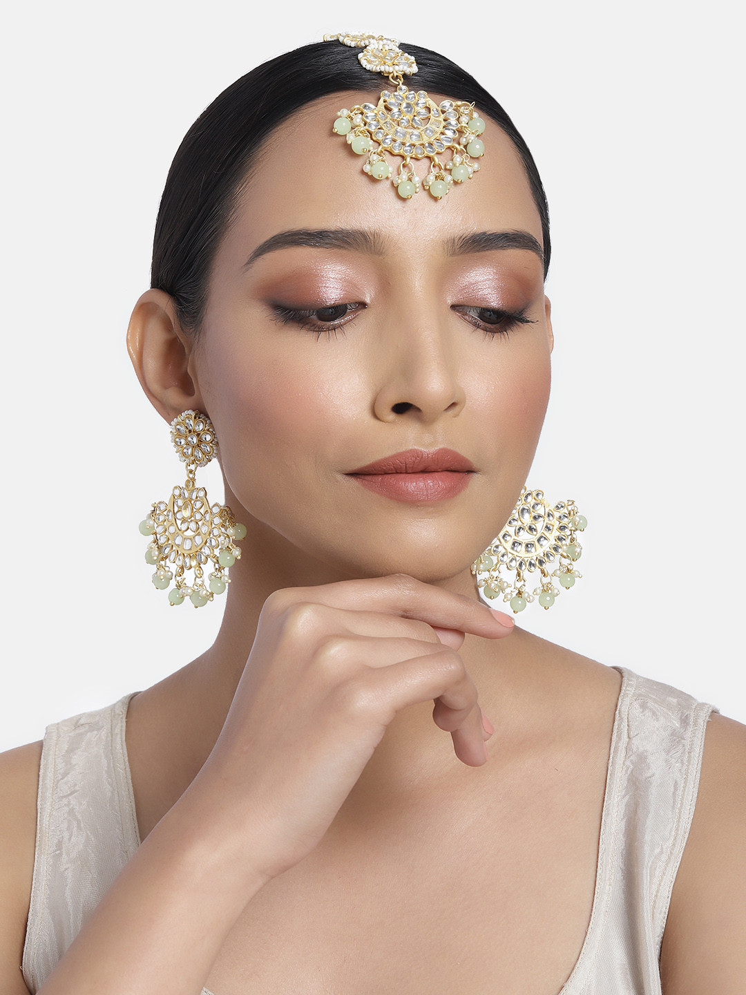 I Jewels Sea Green Gold Plated Kundan Handcrafted Chandbali Earrings & Maang Tikka Set