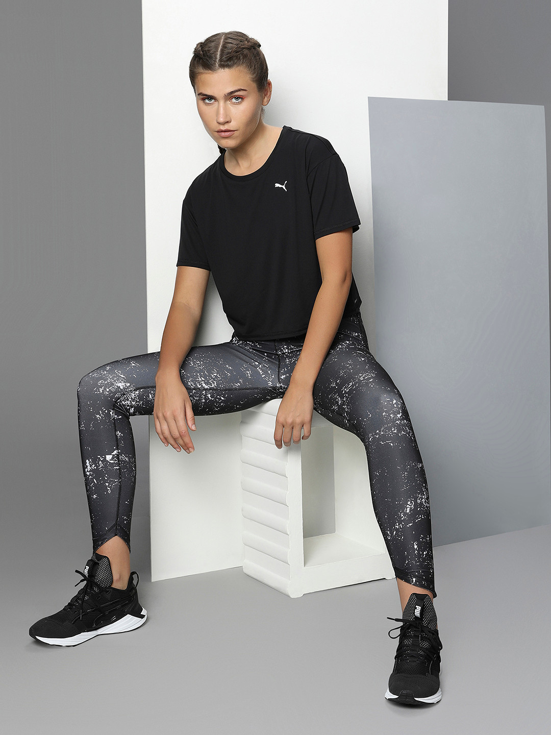 Puma Woman Grey Printed dryCELL RUN GRAPHIC REG RISE 7/8 Slim Tights