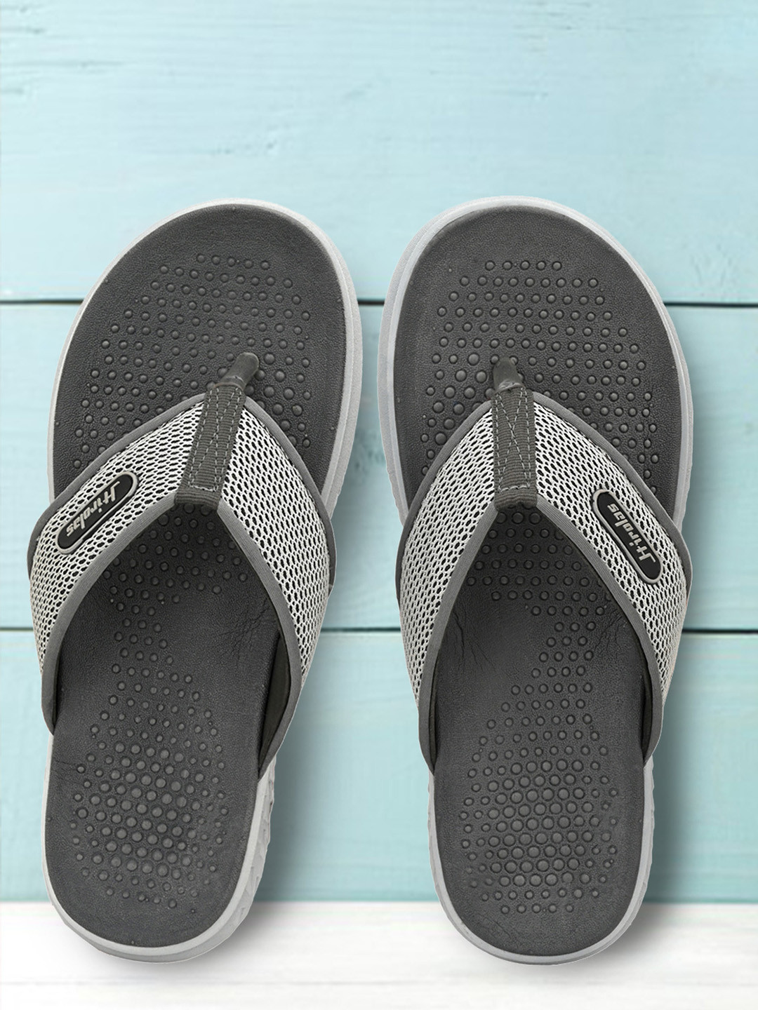 HIROLAS Men Grey Self Design Thong Flip-Flops