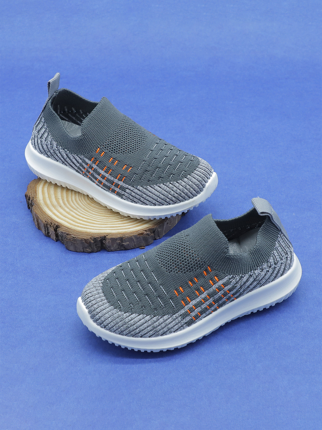 FEETWELL SHOES Boys Grey Textured Slip-On Sneakers