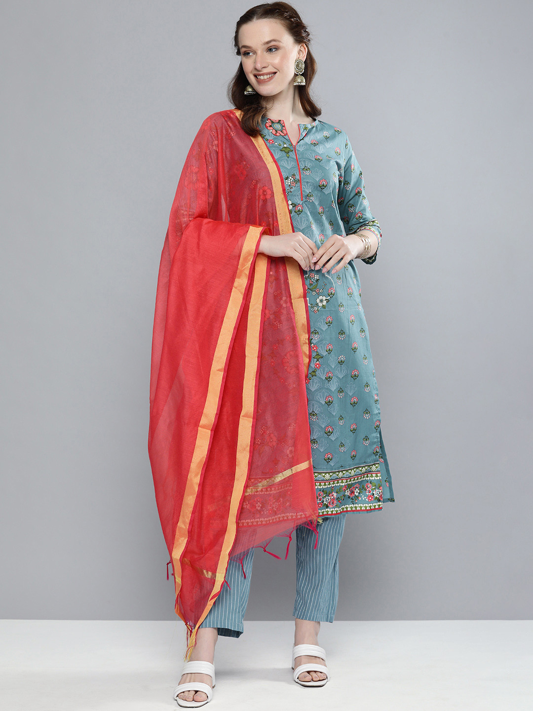 Vishudh Women Green & Pink Printed Kurta with Trousers & Dupatta