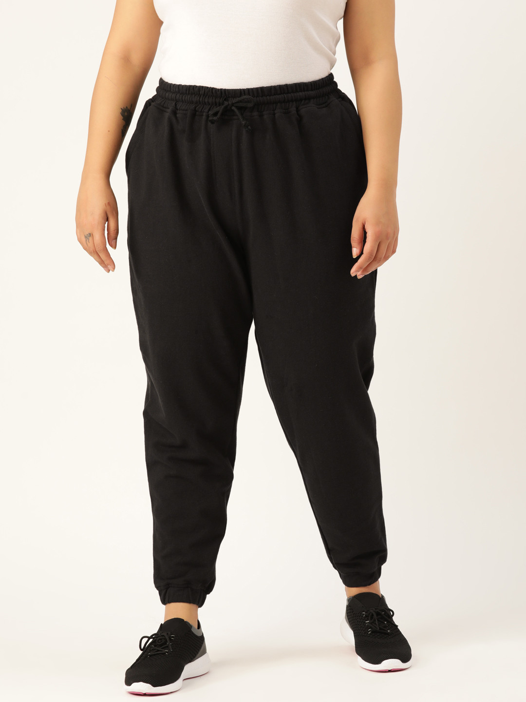 Rute Women Plus Size Black Straight Fit Solid Joggers
