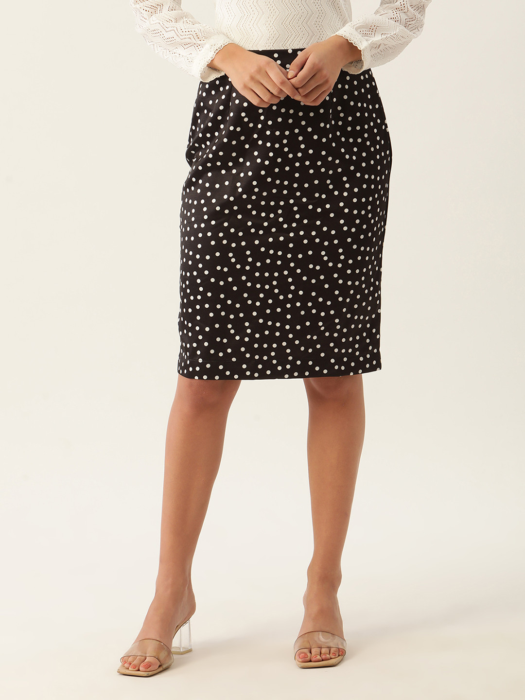 ZOELLA Women Black & White Printed Knee Length Pencil Skirt