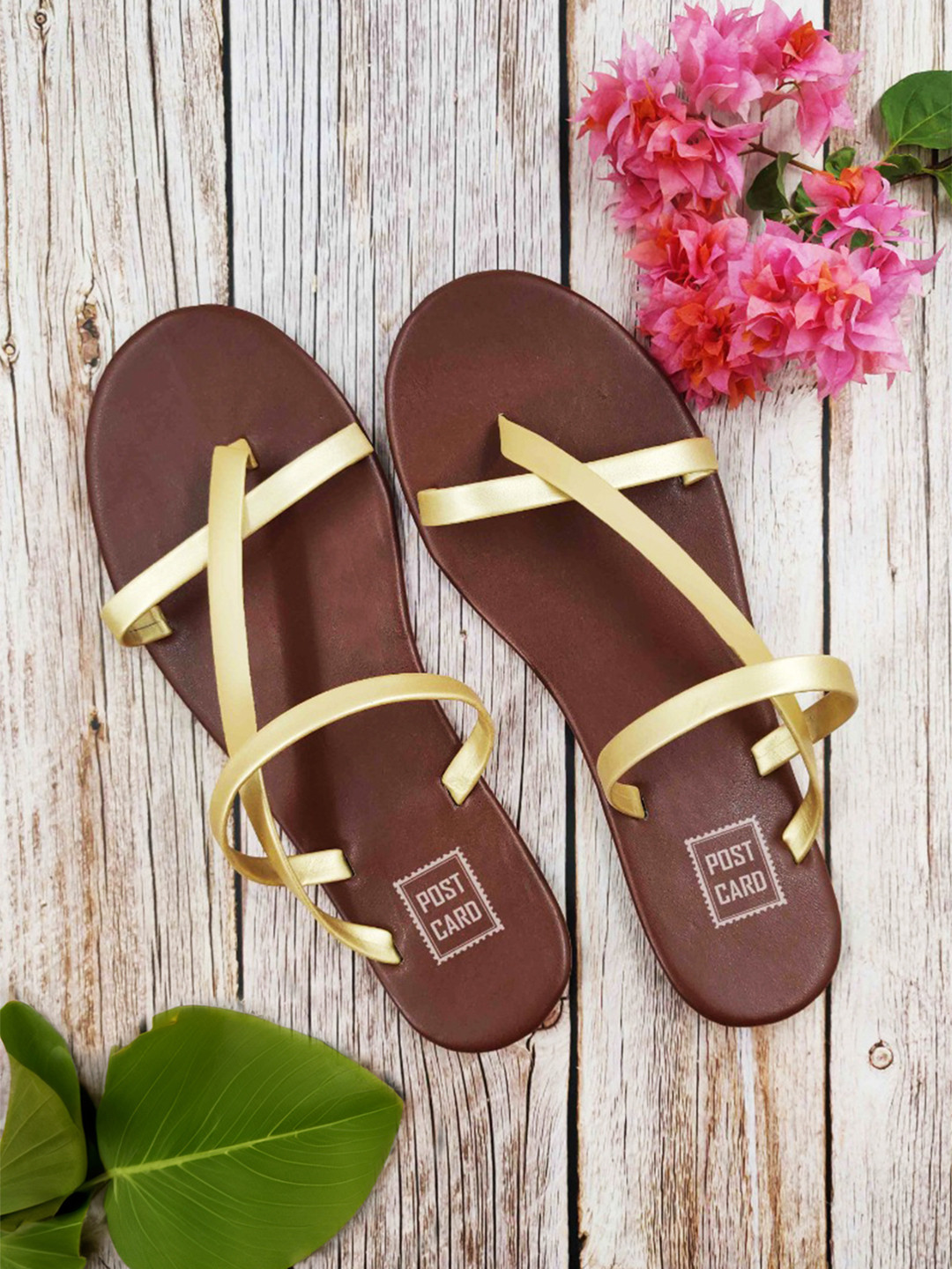 POSTCARD Women Gold-Toned Solid One Toe Flats