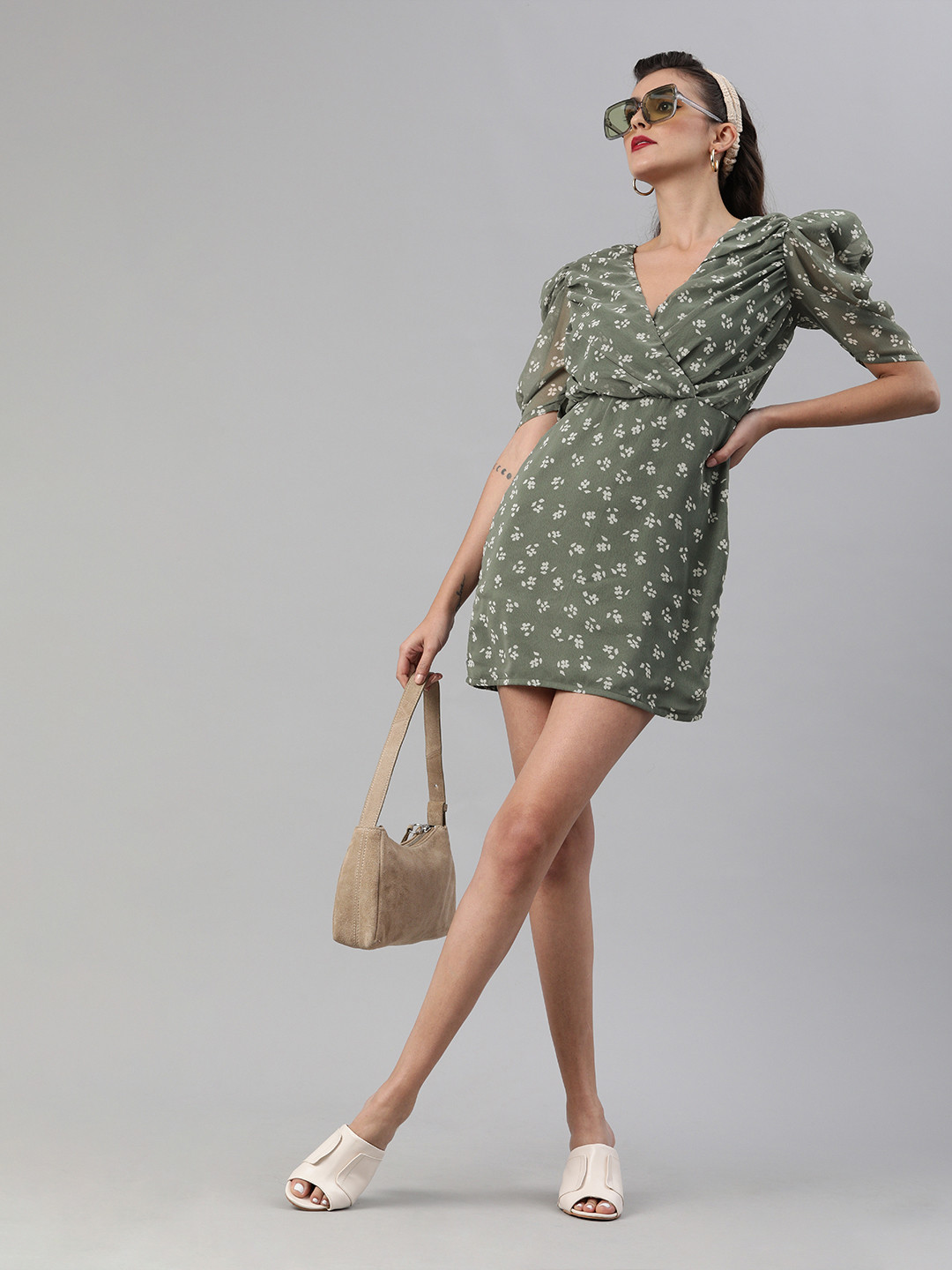 SCORPIUS Women Floral Printed Power Shoulder Sheath Dress