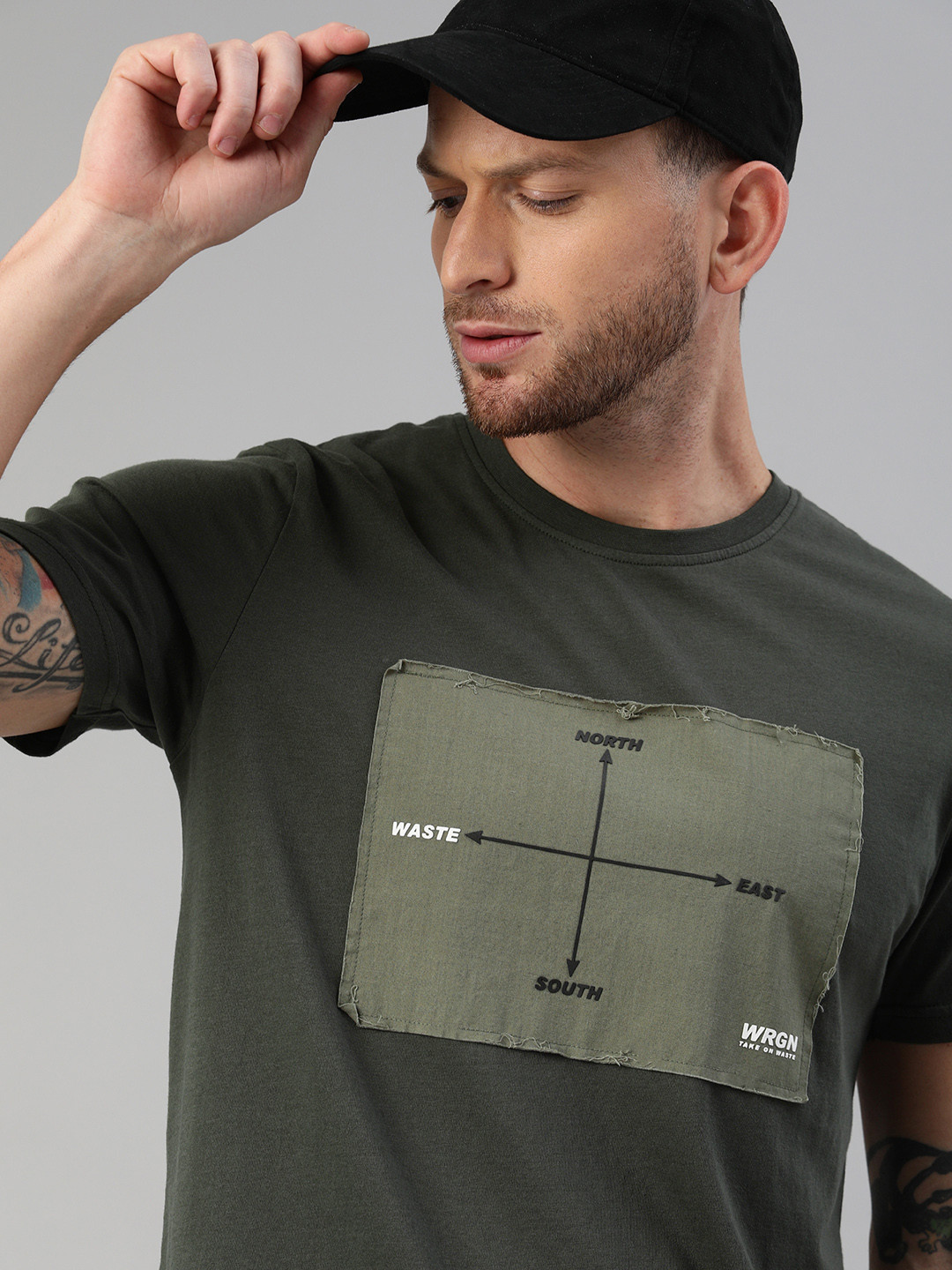 WROGN Men Green Slim Fit Printed Round Neck  Cotton T-shirt