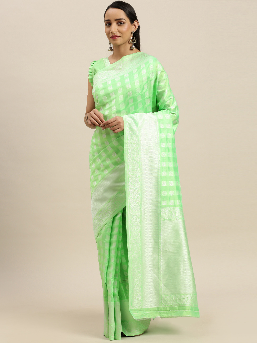 Mitera Green & Silver-Toned  Woven Design Kota Celebrity Saree