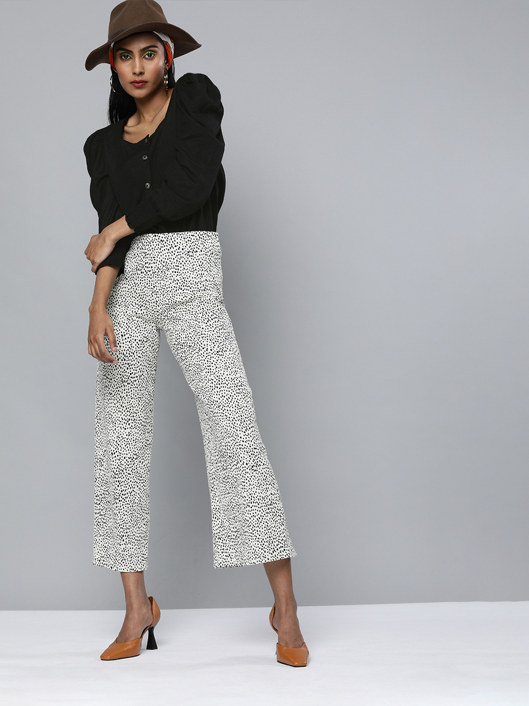 Scoup Black Puff Sleeves Solid Top