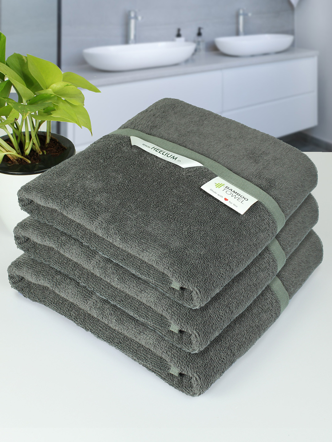 Heelium Grey Unisex Pack of 3 Bamboo Super Soft & Quick Drying 400 GSM Bath Towel