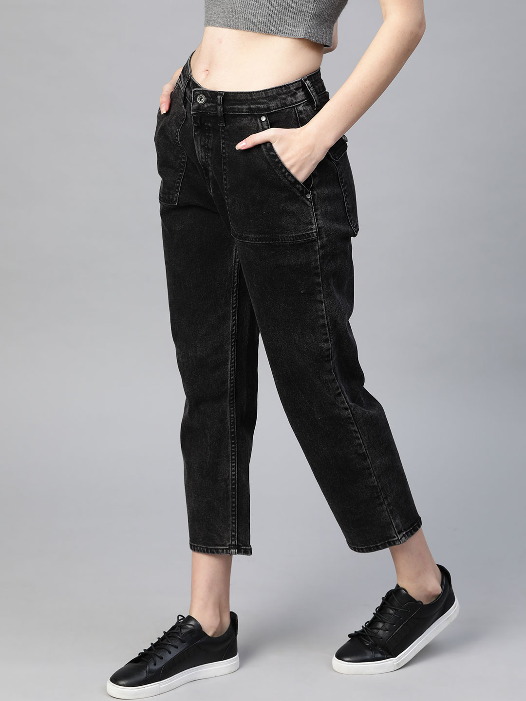 Roadster Women Black Straight Fit Workwear Inspired Stretchable Cropped Jeans