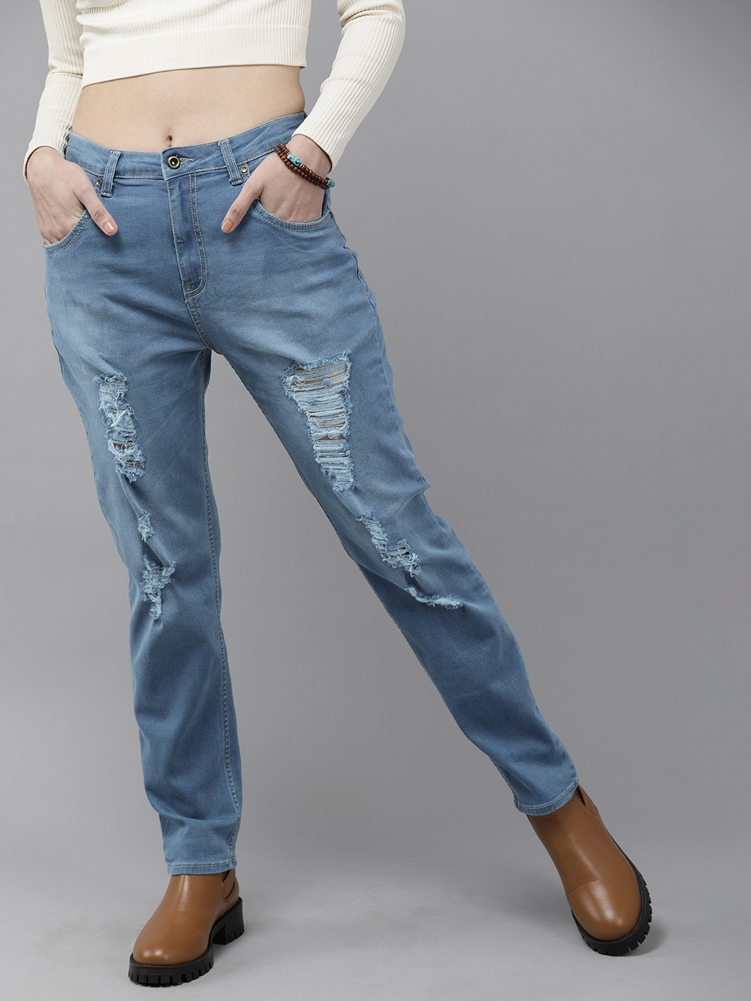 Roadster Women Blue Boyfriend Fit Highly Distressed Light Fade Mid-Rise Stretchable Jeans