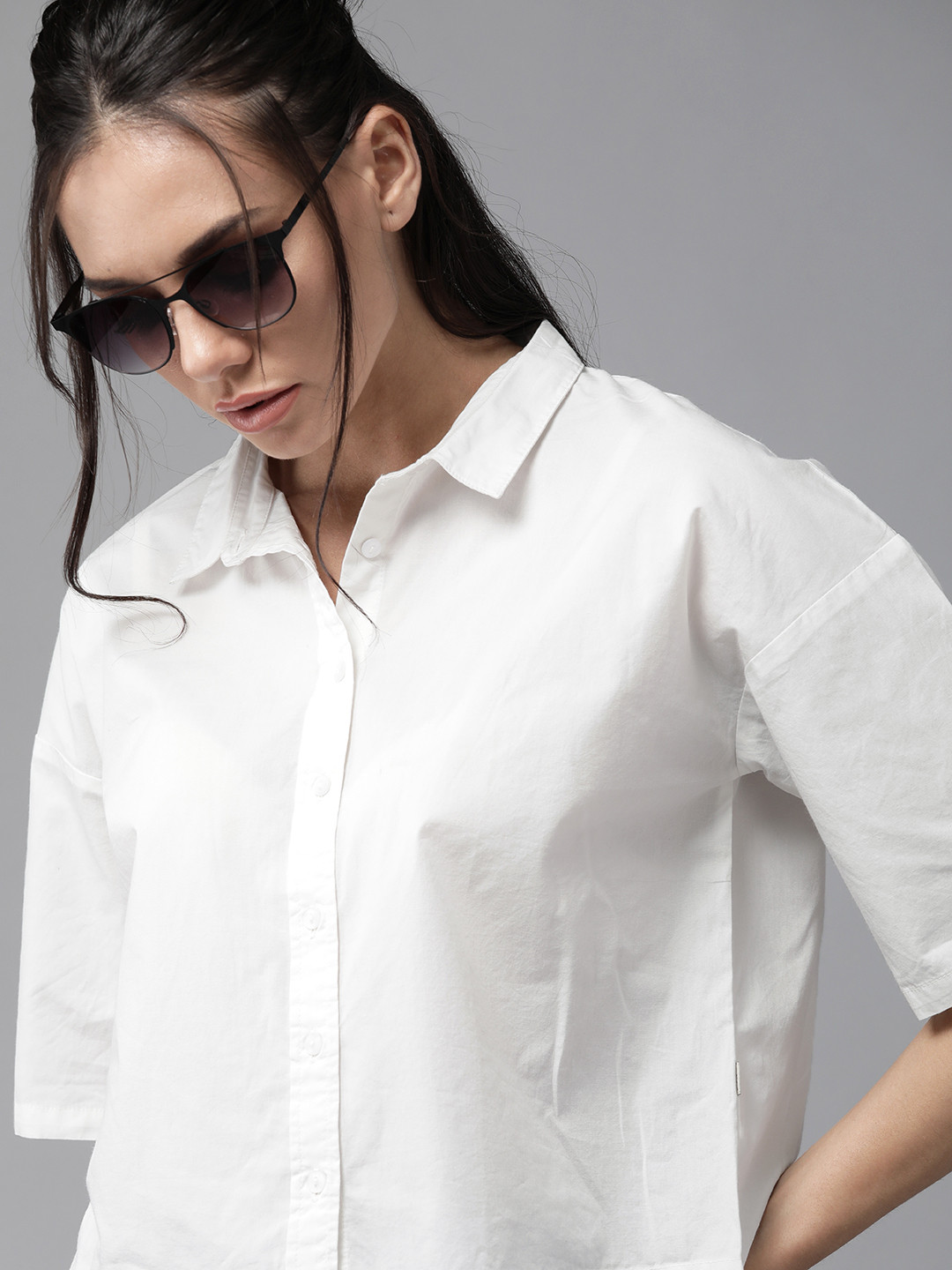 Roadster Women White Solid Boxy Cotton Cropped Casual Shirt