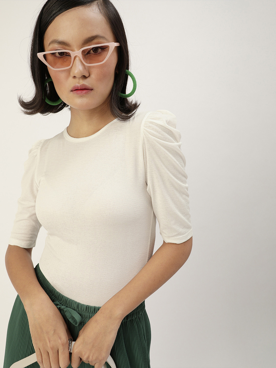 Veni Vidi Vici Glorious Off-White Power Shoulders Top