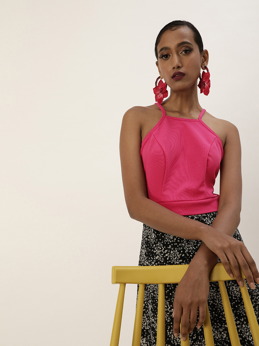 Veni Vidi Vici Peppy Pink Tie-Up Crop Top