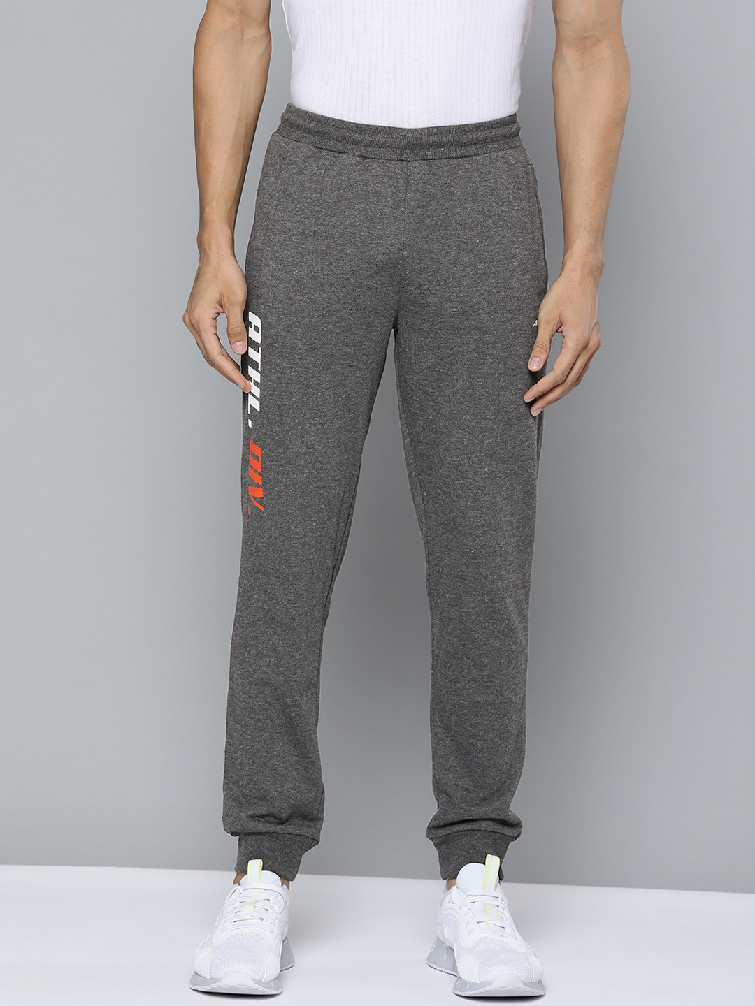 Alcis Men Charcaol Grey Melange Solid Track Pants