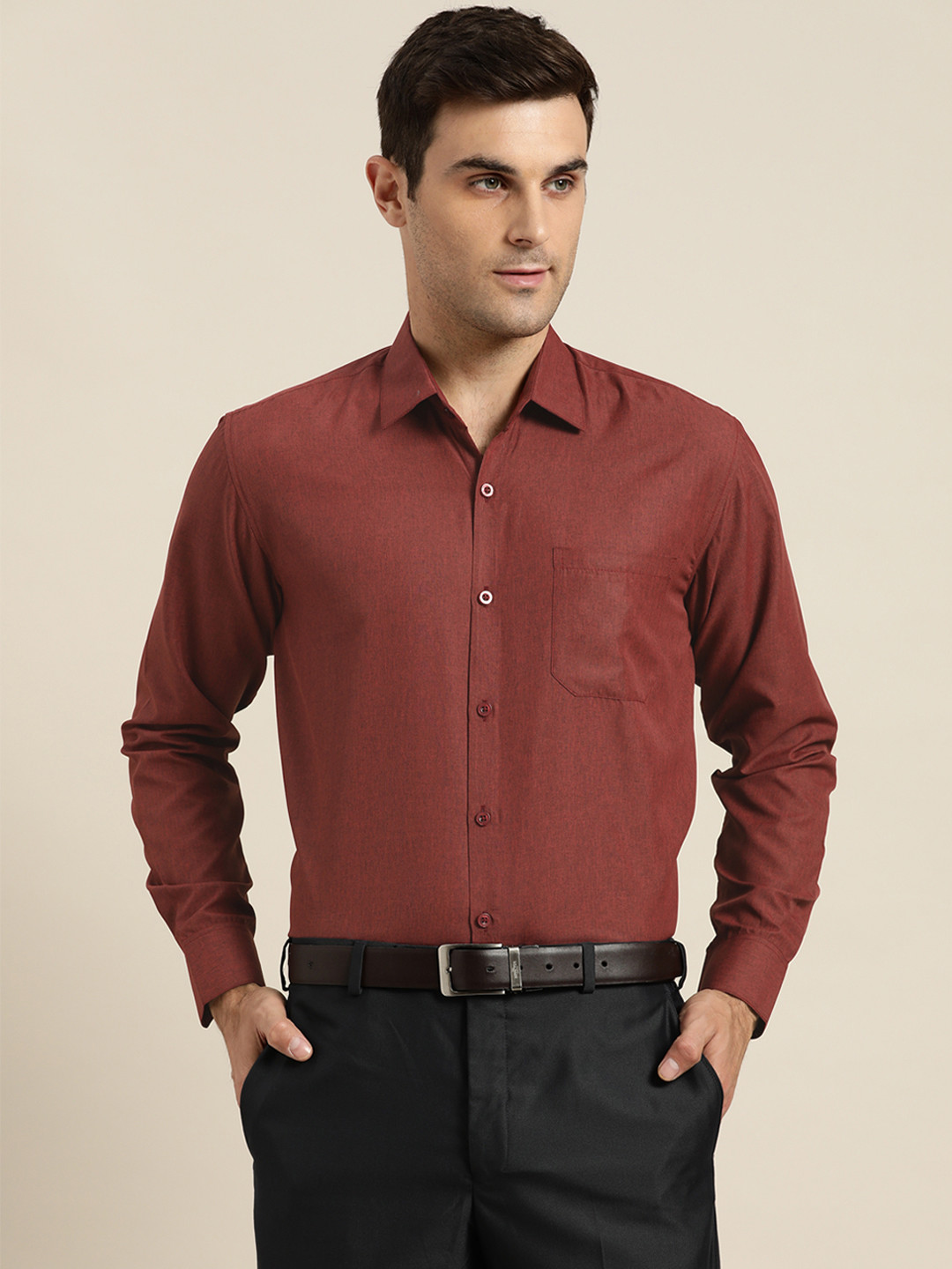 SOJANYA Men Maroon Cotton Classic Regular Fit Solid Formal Shirt