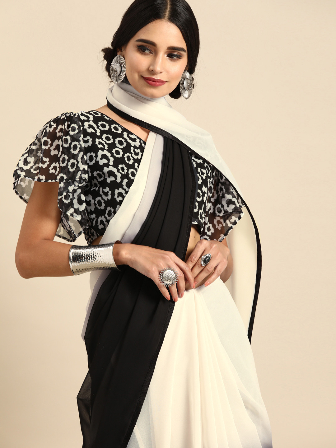 Sangria Black & White Dyed Celebrity Saree