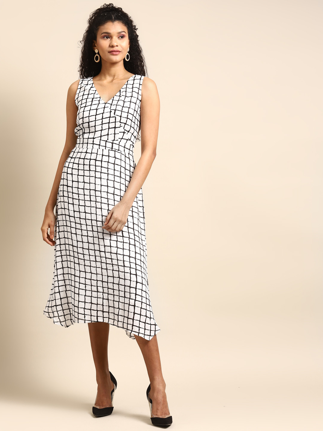 DODO & MOA Women White & Black Checked Midi Asymmetrical Hem A-Line Dress