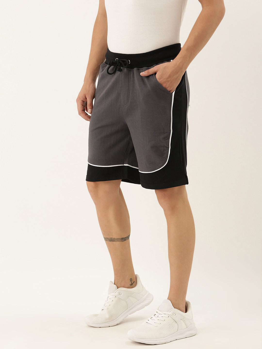 ARISE Men Charcoal Grey Solid Regular Fit Regular Shorts with Colorblocking Panel Detail