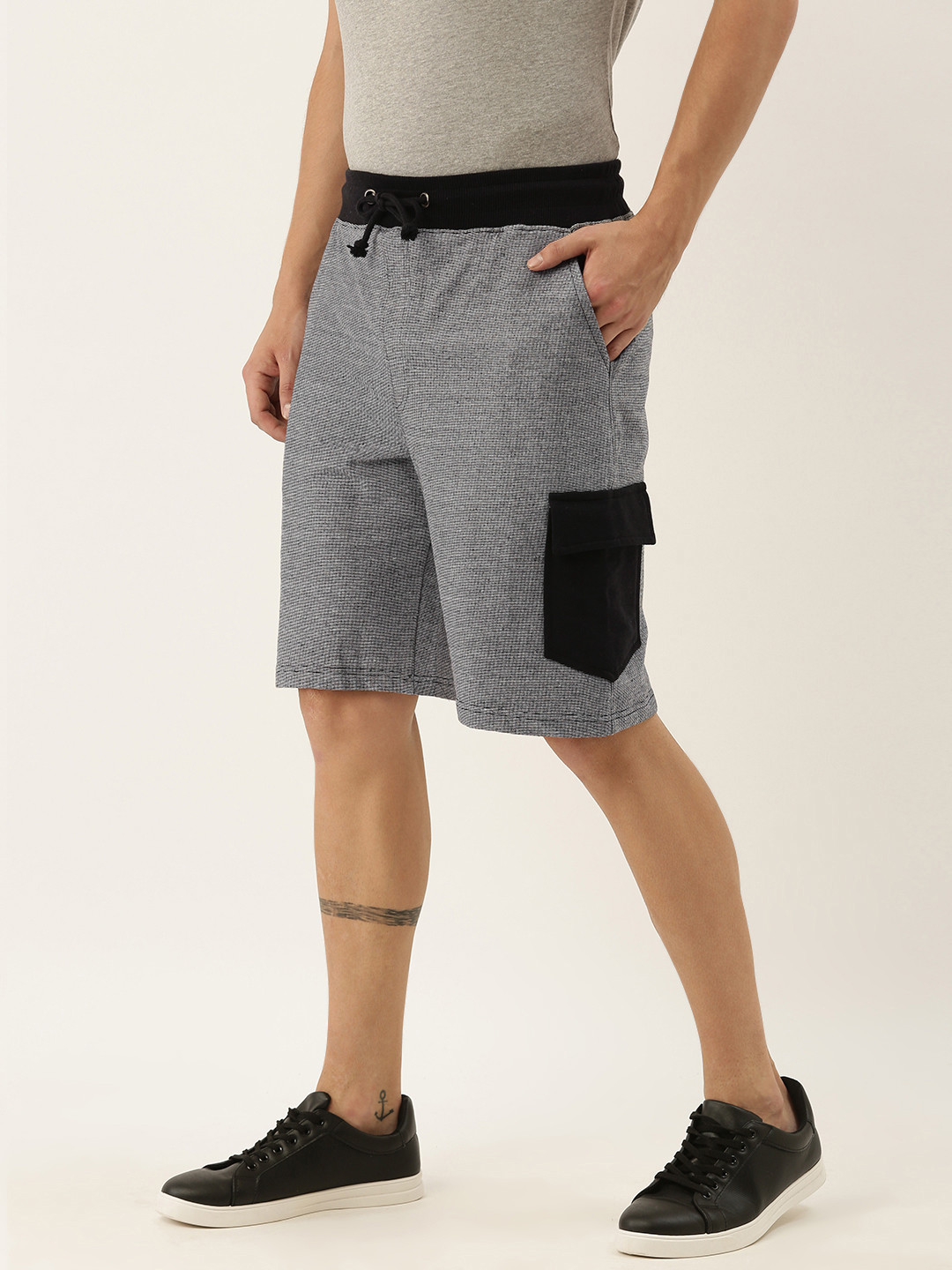 ARISE Men Grey Self Design Regular Fit Regular Shorts