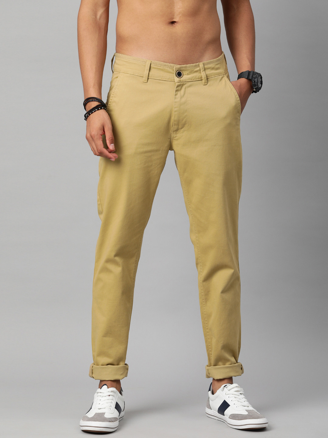 Roadster Men Mustard Yellow Solid Chinos Trousers