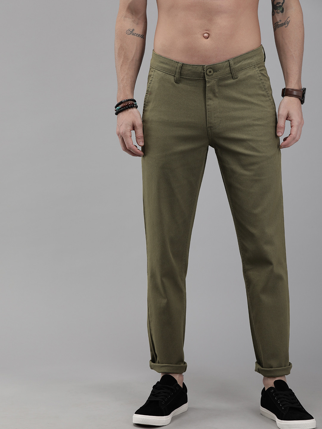 Roadster Men Olive Green Trousers