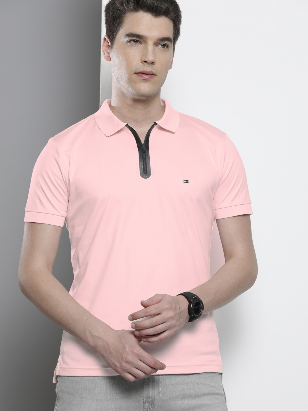 Tommy Hilfiger Men Pink Solid Pure Cotton Polo Collar T-shirt