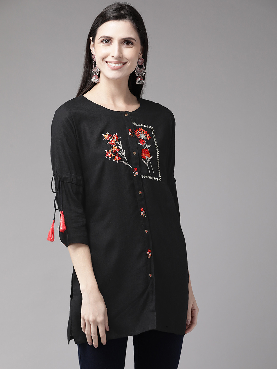 Cayman Women Black & Red Pure Cotton Yoke Design Thread Work Straight Kurti