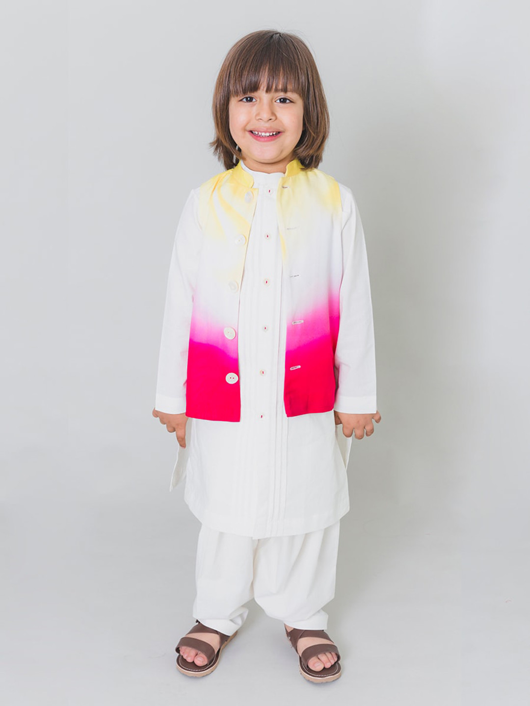 Tiber Taber Boys White Self Design Tie & Dye Kurta with Pyjamas & Nehru Jacket