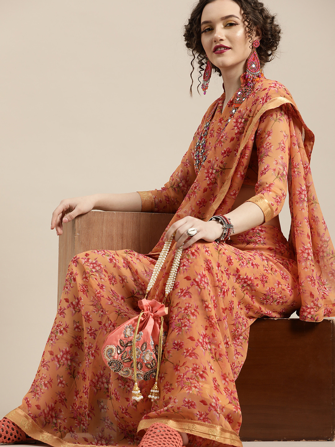 Saree mall Peach-Coloured & Red Printed Bagru Saree