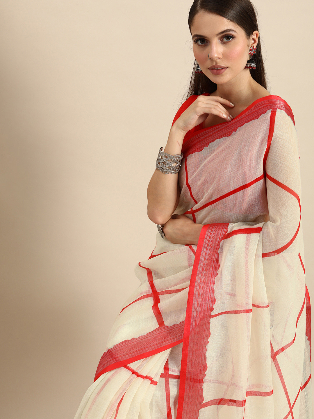 Anouk Red & Off-White Pure Linen Checked Saree